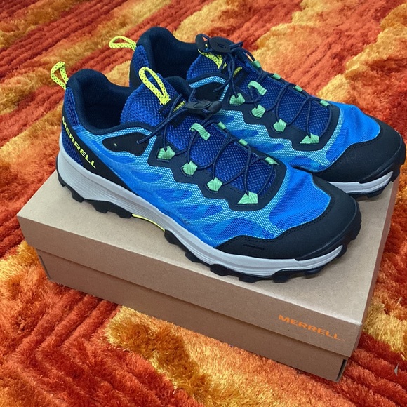 Merrell shoes - Picture 2 of 3